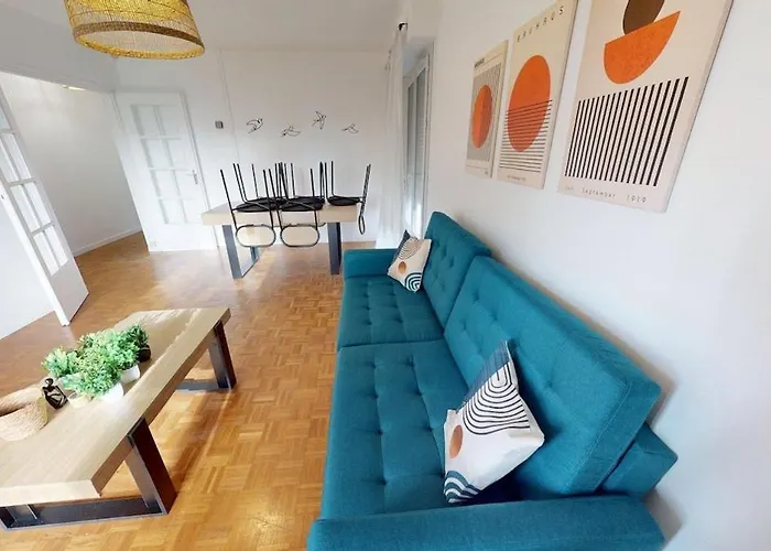 Апартаменты 3 Bright Bedrooms - Boulevard Graville Гавр